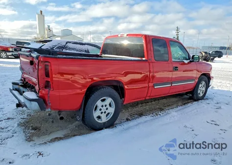 2006 Chevrolet Silverado C1500 z USA, uszkodzony, nr VIN 1GCEC19Z86Z261126